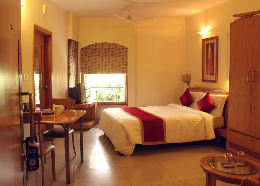 Capital O 333 Hotel Crystal Homes Bangalore Exterior foto