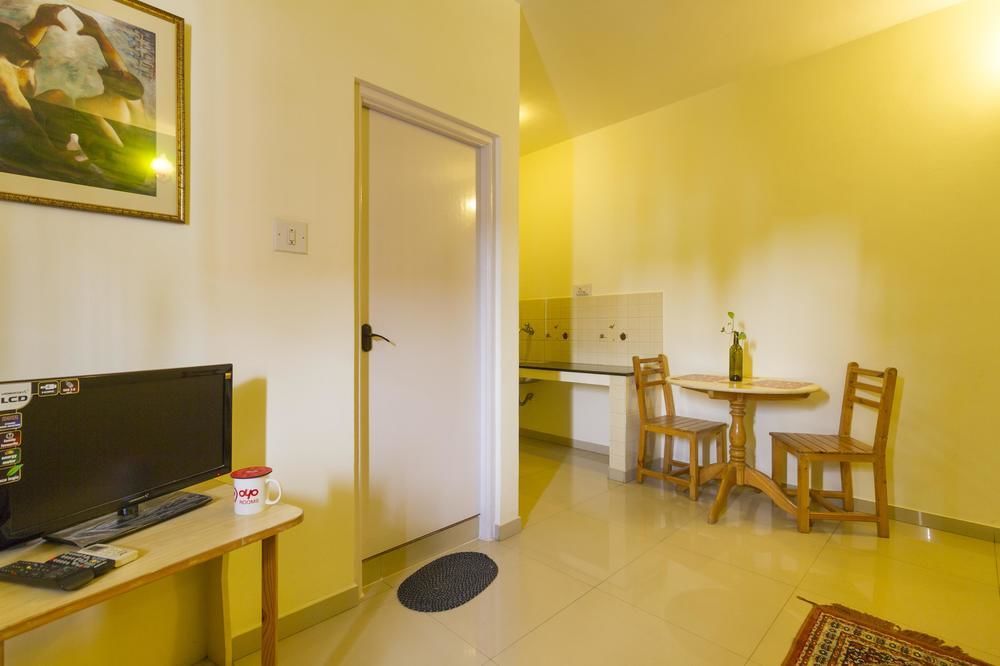 Capital O 333 Hotel Crystal Homes Bangalore Exterior foto